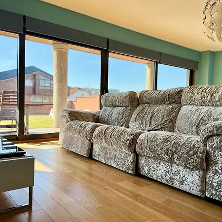 Cabral House & Holiday home *