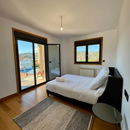 Cabral House Jardin, Bbq Y Banera Hidromasaje 비고